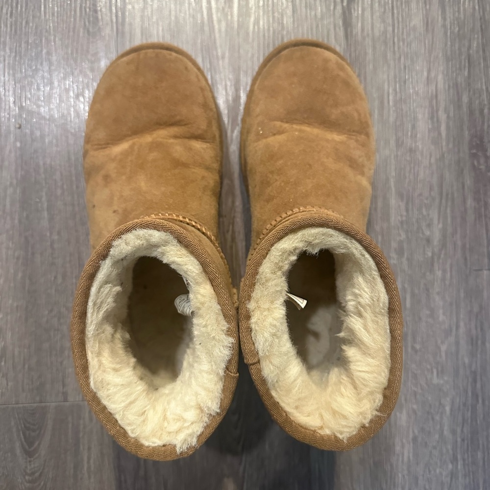 Ugg Classic Mini